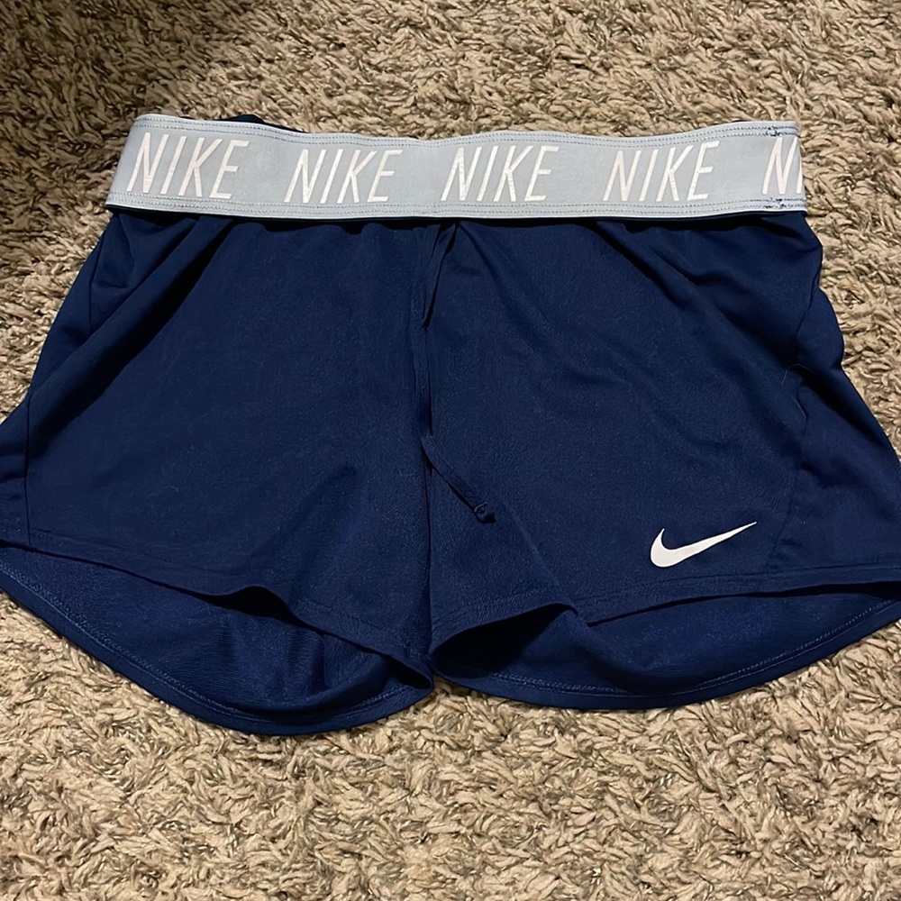 Women's navy blue Nike shorts size xs